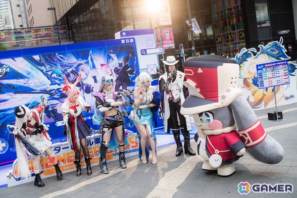 「崩壊：スターレイル」3周年記念「GAME NEVER ENDS」中池袋公園で参加型没入イベント開催中！ミニゲームで遊んで限定グッズをゲットの画像16