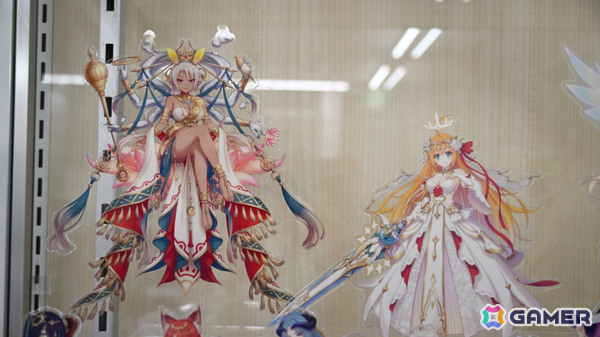 「プリコネR」8周年を記念したアニメイトオンリーショップの店内を紹介！蒼井翔太さん着用のカイザーインサイト衣装や「ツボゲームIII～復活のS～」美術品などの展示もの画像22