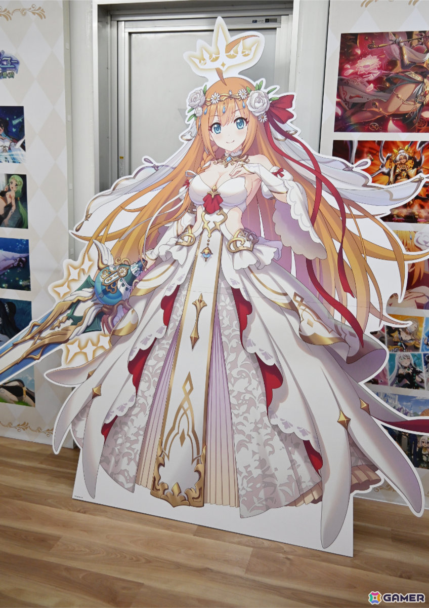「プリコネR」8周年を記念したアニメイトオンリーショップの店内を紹介！蒼井翔太さん着用のカイザーインサイト衣装や「ツボゲームIII～復活のS～」美術品などの展示もの画像