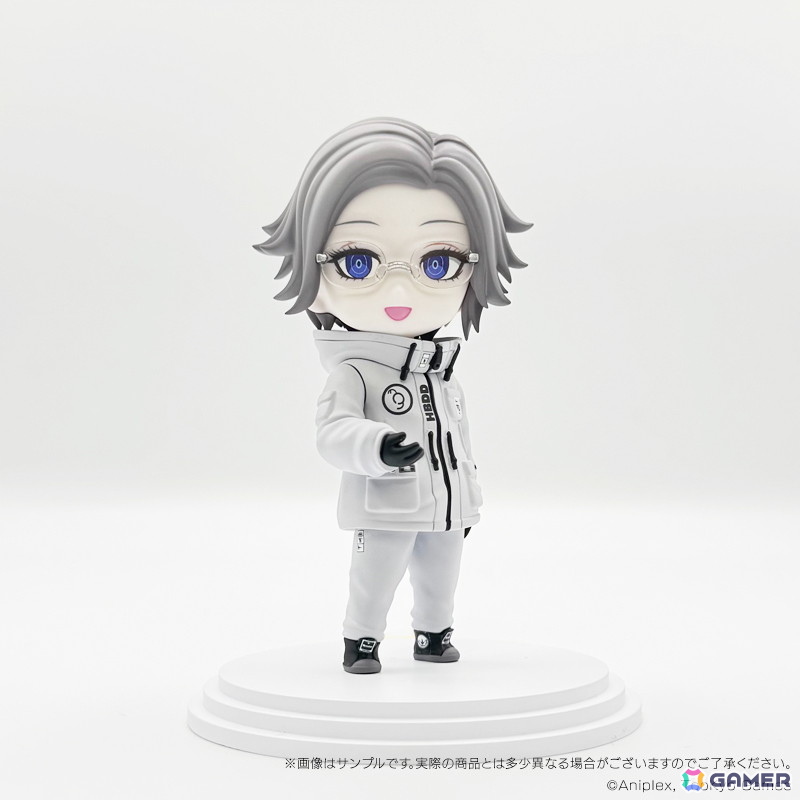 HUNDRED LINE -最終防衛学園-」より蒼月衛人がデフォルメフィギュア