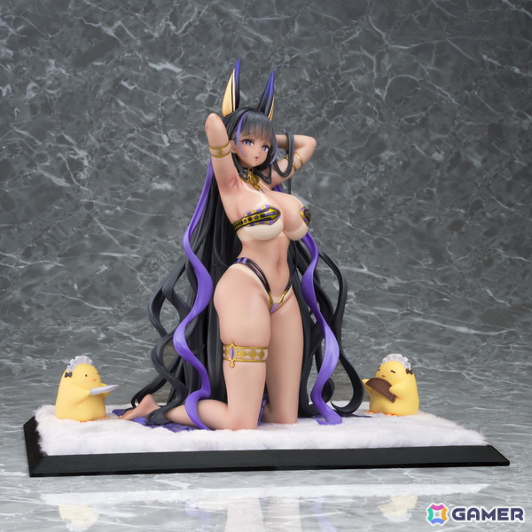 「アズレン」クレオパトラが1/6スケールフィギュアとなって登場！スキン“星辰と薔薇”をモチーフに水着姿を立体化の画像12