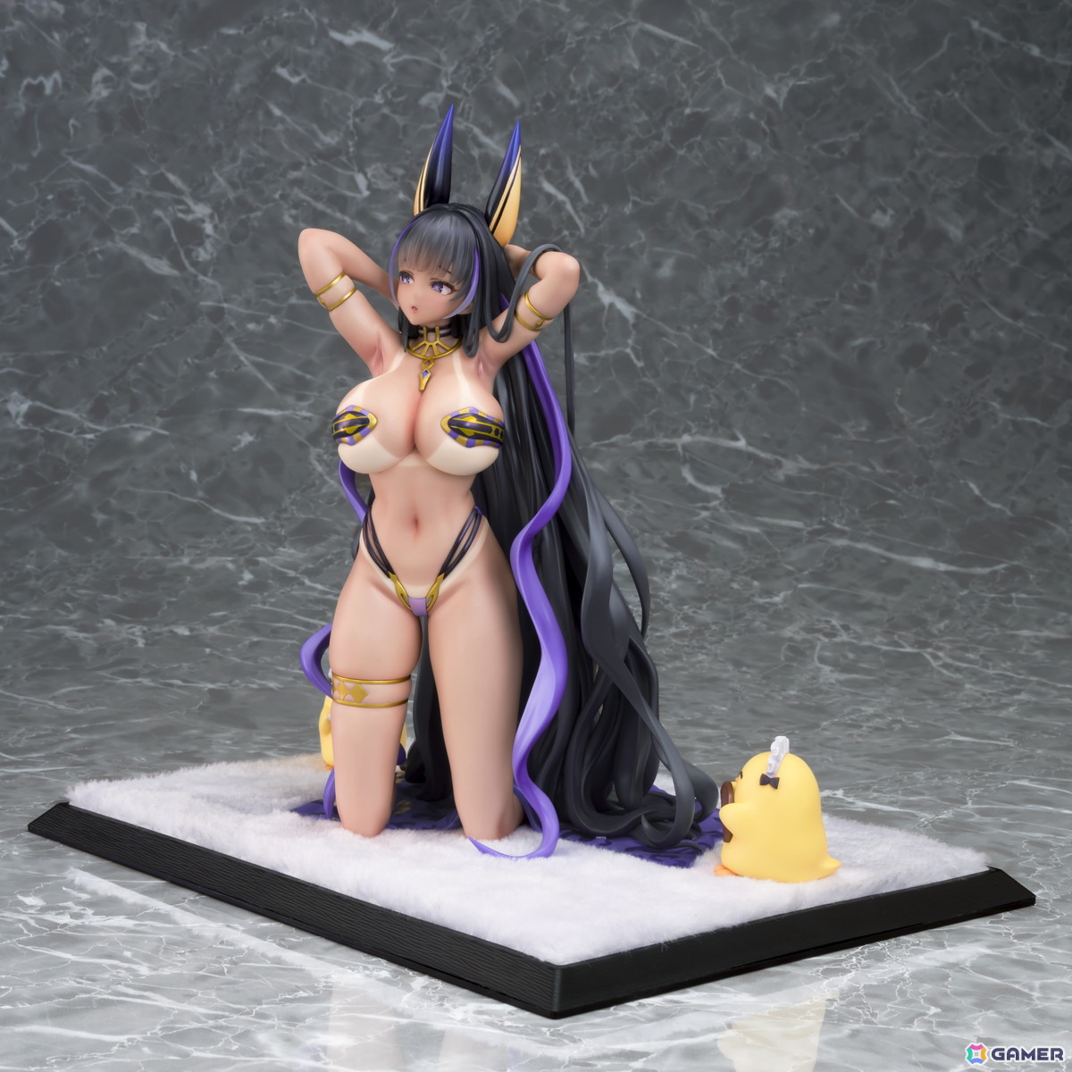 「アズレン」クレオパトラが1/6スケールフィギュアとなって登場！スキン“星辰と薔薇”をモチーフに水着姿を立体化の画像10