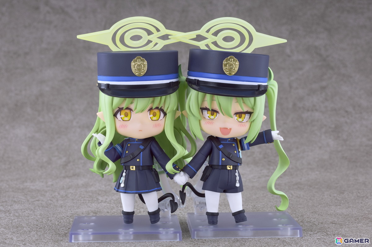 「ブルアカ」のヒカリがねんどろいどになって登場！可愛らしい「ムス顔」や「おー顔」、どこか抜けた印象の「天然顔」も付属の画像