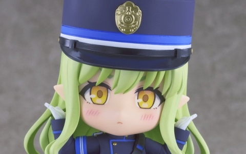 「ブルアカ」のヒカリがねんどろいどになって登場！可愛らしい「ムス顔」や「おー顔」、どこか抜けた印象の「天然顔」も付属