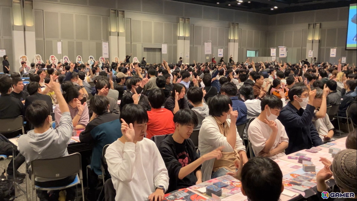 「ラブカファンミーティング」のイベントレポートが公開！新体制のAiScReamが歌唱するテーマソング「NEXT CARD」のリリックビデオもの画像