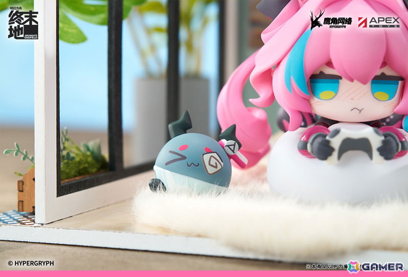 アークナイツ：エンドフィールド」イヴォンヌの特徴的な衣装や装備