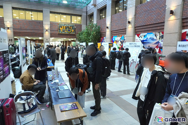 会場：展示ブース