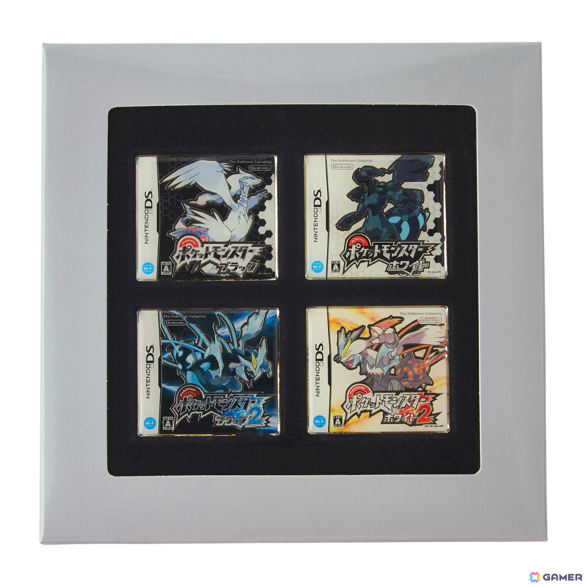「ポケットモンスター」シリーズ歴代ソフトのパッケージがデザインされたグッズが6月18日にポケモンセンターオンラインで発売!の画像