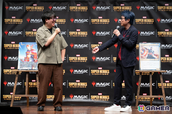 「マジック:ザ・ギャザリング | マーベル スーパー・ヒーローズ」発売PRイベントが開催!田村淳さんがマジックプロ・行弘賢さんといち早く対戦の画像