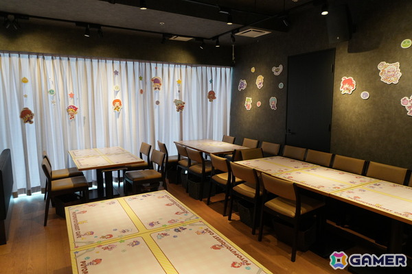 「ぷよクエカフェ2026」メディア向け試食会をレポート!ファン考案の魅力的なメニューや「アイマス」コラボグッズなどが初登場の画像