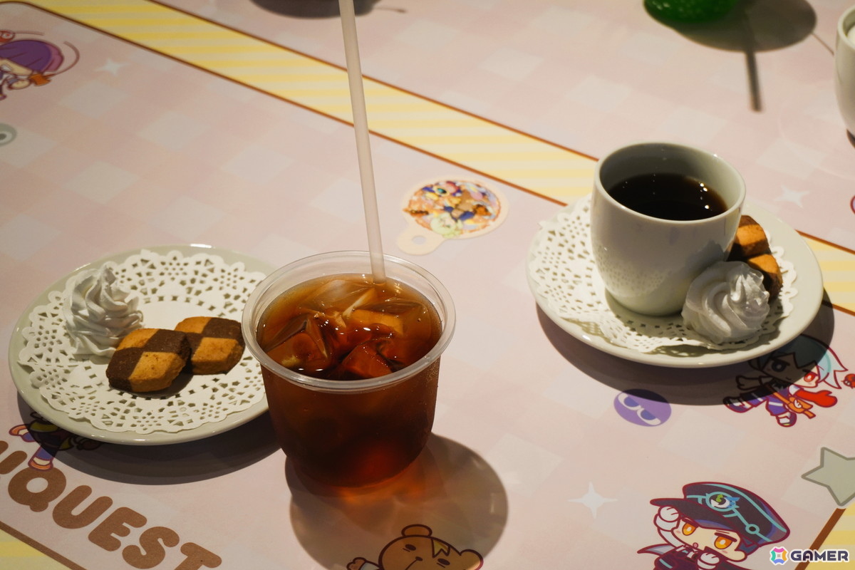 ローザッテの紅茶セット