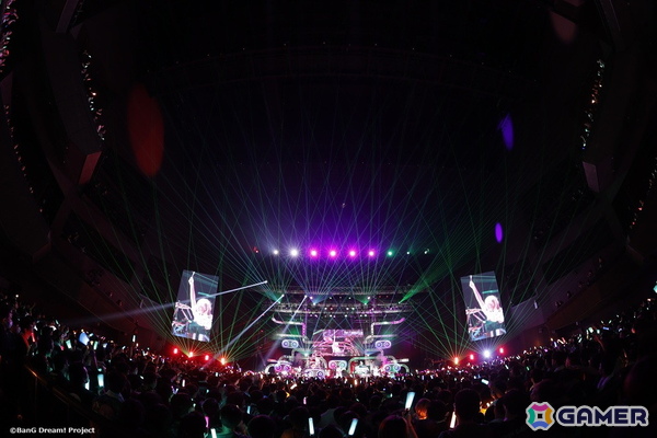RAISE A SUILEN LIVE 2026「Boot IGNITION」東京公演が開催！15th Single「WHAT AN EXPLOSION」の表題曲や「RUNAWAY STAR」など17曲を披露の画像4