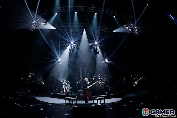 Ave Mujica LIVE TOUR 2026「Exitus」-FINAL-が開催！DAY2ではセトリや舞台セットなどを一変させるサプライズもの画像