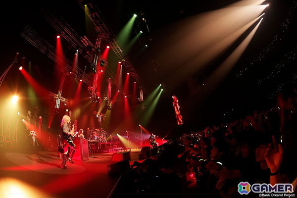 Ave Mujica LIVE TOUR 2026「Exitus」-FINAL-が開催！DAY2ではセトリや舞台セットなどを一変させるサプライズもの画像