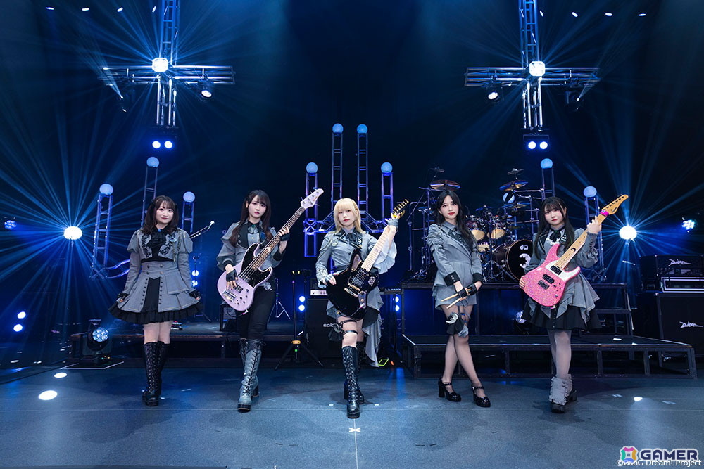 Ave Mujica LIVE TOUR 2026「Exitus」-FINAL-が開催！DAY2ではセトリや舞台セットなどを一変させるサプライズもの画像