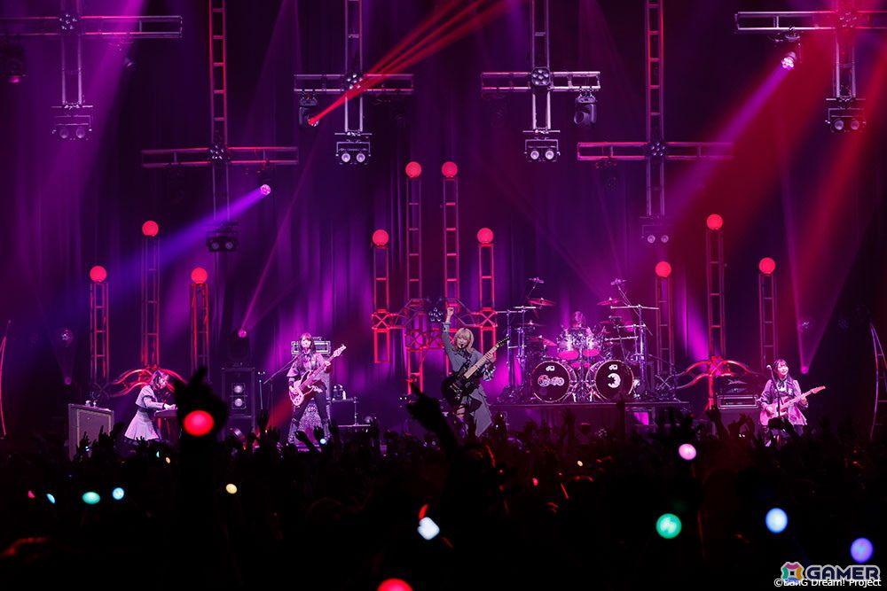 Ave Mujica LIVE TOUR 2026「Exitus」-FINAL-が開催！DAY2ではセトリや舞台セットなどを一変させるサプライズもの画像