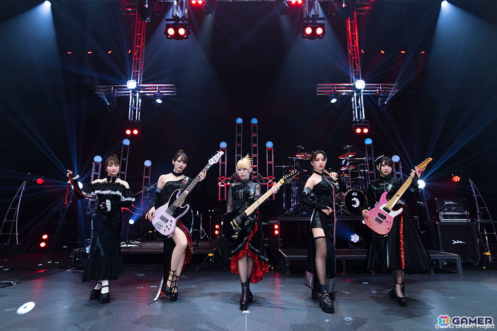 Ave Mujica LIVE TOUR 2026「Exitus」-FINAL-が開催！DAY2ではセトリや舞台セットなどを一変させるサプライズもの画像