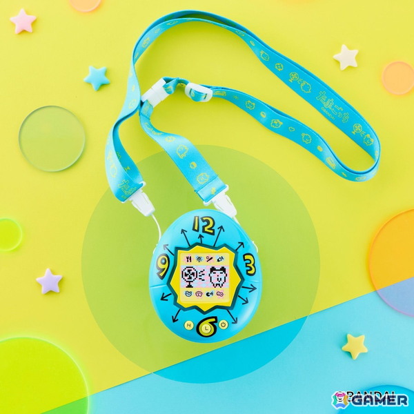 初代たまごっちを再現した「たまごっち ハンディファン」が7月上旬に発売！トップパネルは付属のアレンジシールで自分好みにカスタマイズできるの画像2