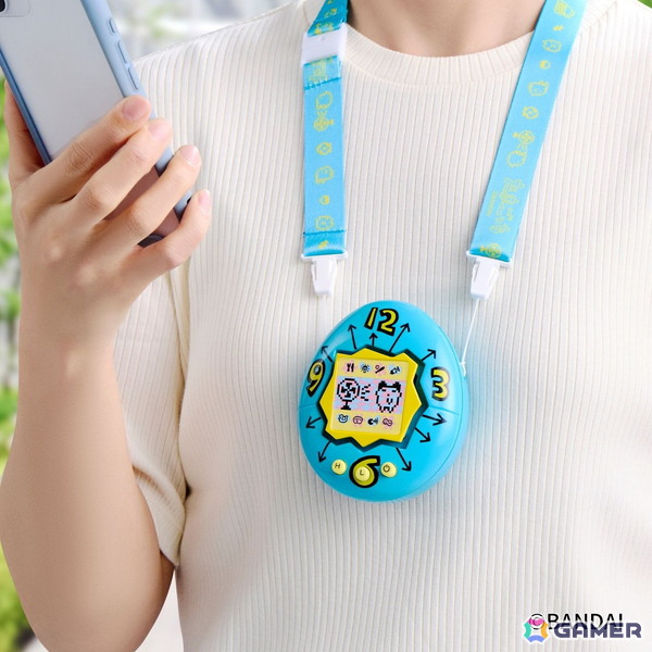 初代たまごっちを再現した「たまごっち ハンディファン」が7月上旬に発売！トップパネルは付属のアレンジシールで自分好みにカスタマイズできるの画像3