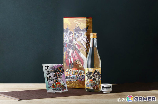 「御城プロジェクト:RE」10周年を記念したオリジナルデザインのお酒が登場！ロゴ入りのおちょこと御朱印風ポストカード付きの画像2