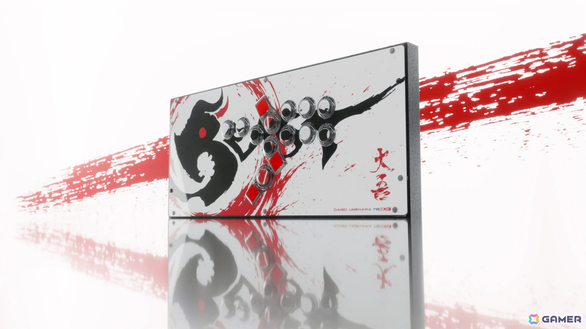 PCレバーレスコントローラー「PC Hit Box」と梅原大吾さんとのコラボモデル「PC Beast Box」のテスト販売が7月1日よりWorld Game Expressで開始！の画像