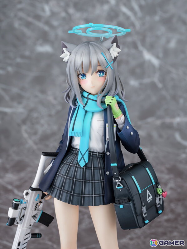 「ブルアカ」よりシロコが1/7スケールフィギュアとなって登場！差し替えパーツにより覆面水着団の2号・ブルーとしての姿もの画像5