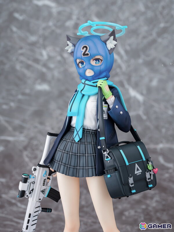 「ブルアカ」よりシロコが1/7スケールフィギュアとなって登場！差し替えパーツにより覆面水着団の2号・ブルーとしての姿もの画像6