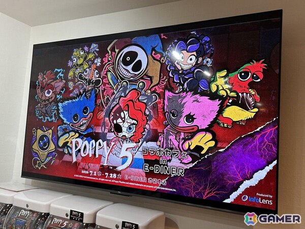 ハギーワギーのブルーパンケーキはインパクト抜群!「Poppy Playtime Chapter 5 コラボカフェ in E-DINER」内覧会フォトレポートの画像1