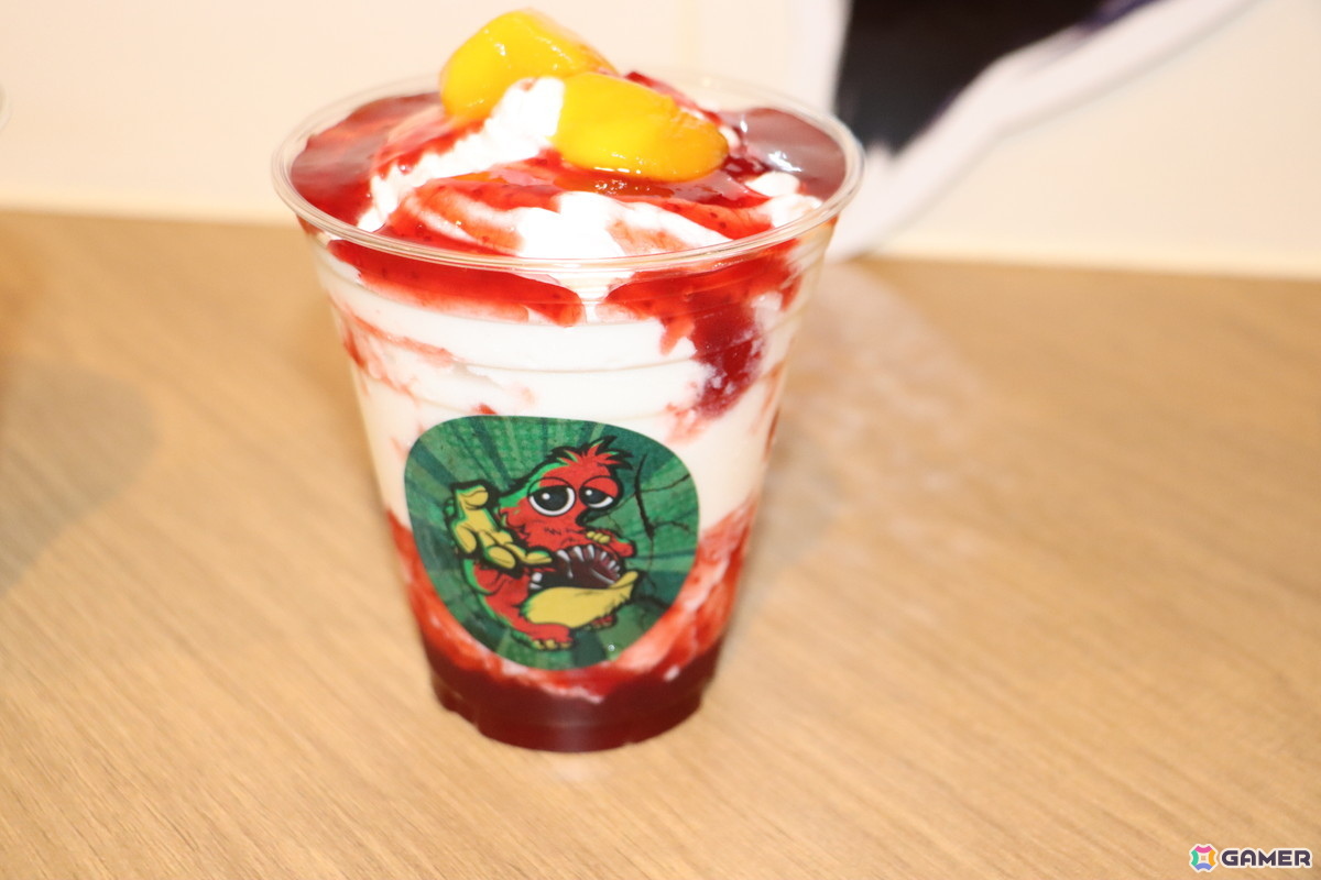 ハギーワギーのブルーパンケーキはインパクト抜群!「Poppy Playtime Chapter 5 コラボカフェ in E-DINER」内覧会フォトレポートの画像