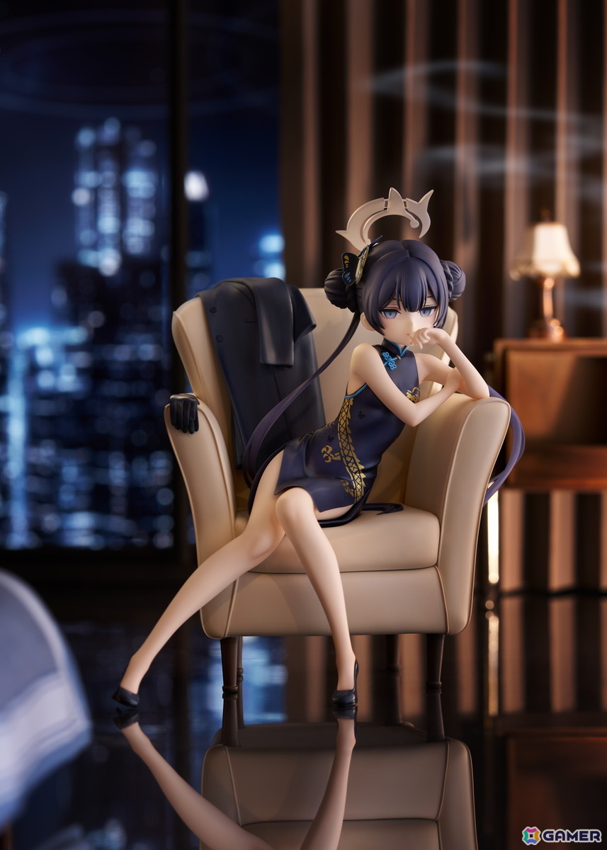 「ブルアカ」よりキサキが1/7スケールフィギュアとなって登場！ゲーム内の印象的なメモリアルロビーのワンシーンをモチーフに立体化の画像