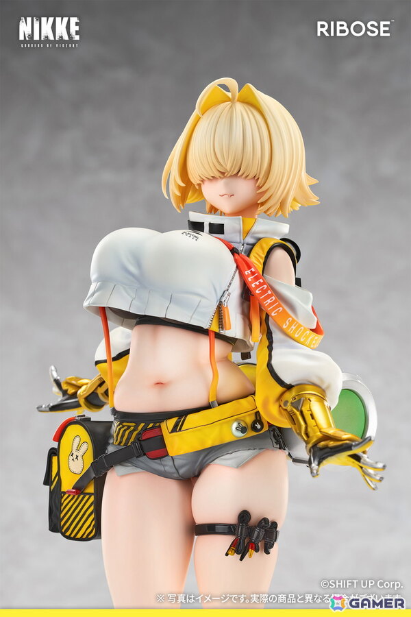 「勝利の女神：NIKKE」エレグがフルチャージのエネルギーをまとって華やかに立体化！目元を覆う金髪の下からのぞく鋭く意志の強い眼差しも魅力的に表現の画像12