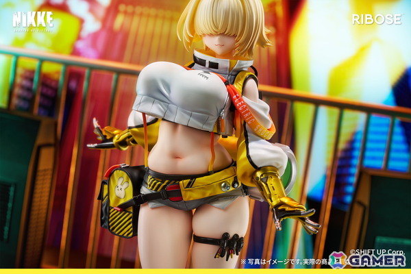 「勝利の女神：NIKKE」エレグがフルチャージのエネルギーをまとって華やかに立体化！目元を覆う金髪の下からのぞく鋭く意志の強い眼差しも魅力的に表現の画像6