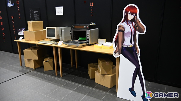 TVアニメの世界観を詰め込んだ展示の数々――「シュタインズ・ゲートANIMATION 15th Anniversary EXHIBITION」内覧レポートの画像9