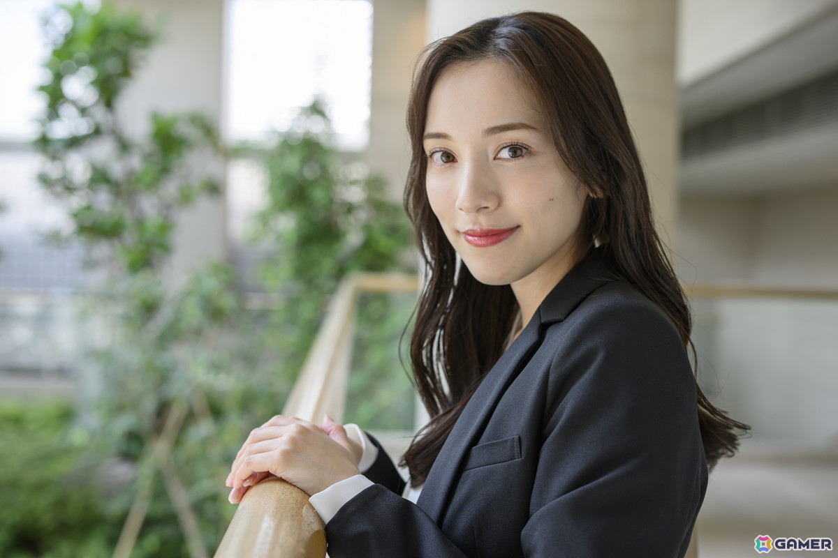 ハムスターになって三姉妹に可愛がられる実写恋愛SLG「ハムコイ-ハムスターに転生した僕と三姉妹の甘々な日々」がリリース!の画像