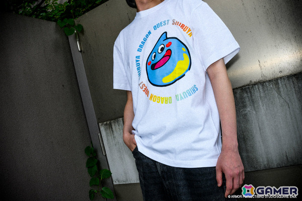 渋谷をイメージしたカラフル＆ポップなスライムとチョコボのTシャツが7月24日よりSQUARE ENIX GARDENで販売開始！の画像2