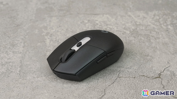 ロジクールのゲーミングマウス「G304 X SUPERLIGHT LIGHTSPEED」を紹介！2018年発売の「G304」が約40g軽量化して帰ってきたの画像1