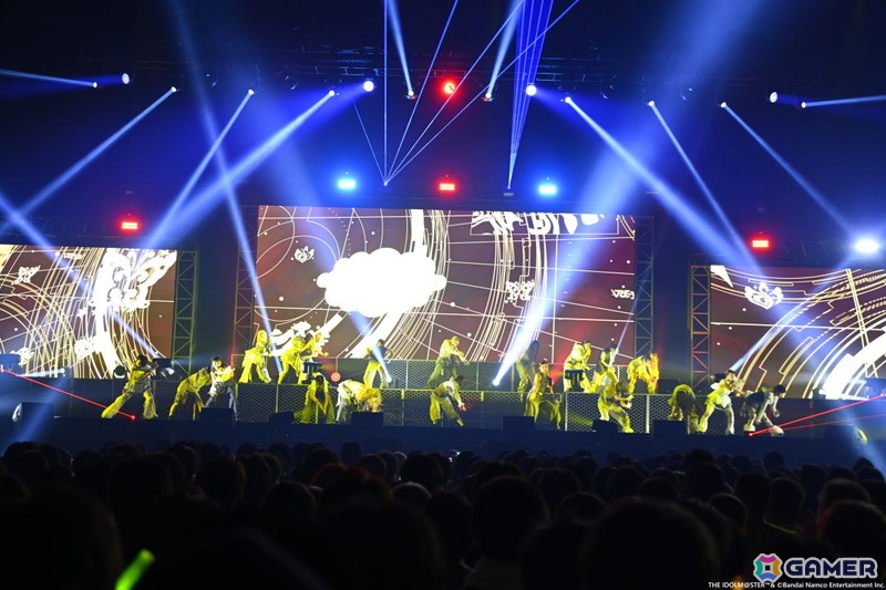 「アイマス」20周年イヤーのラストを飾る初の越境xRライブ開幕！全編ダンス特化で魅せた「IWSF2026」第1公演「YAKUDOU」レポートの画像