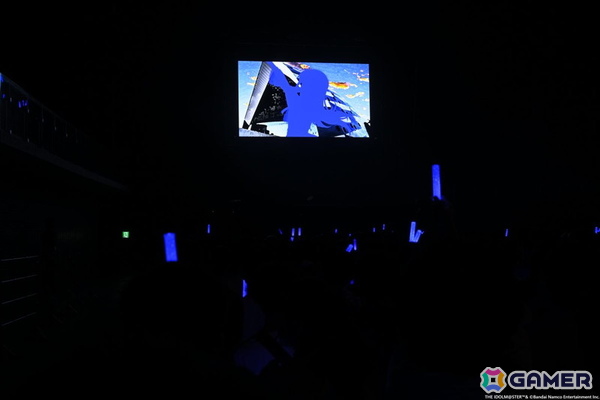 「アイマス」の実力派アイドルたちによる歌声とバンド＆ストリングスの生演奏が共鳴！xRライブ「IWSF2026」第2公演「ZESSYOU」レポートの画像2