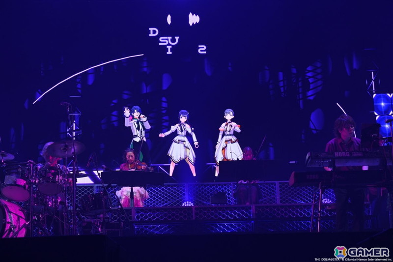 「アイマス」の実力派アイドルたちによる歌声とバンド&ストリングスの生演奏が共鳴!xRライブ「IWSF2026」第2公演「ZESSYOU」レポートの画像