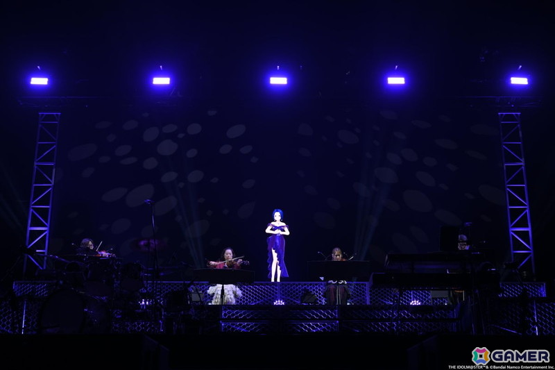 「アイマス」の実力派アイドルたちによる歌声とバンド&ストリングスの生演奏が共鳴!xRライブ「IWSF2026」第2公演「ZESSYOU」レポートの画像