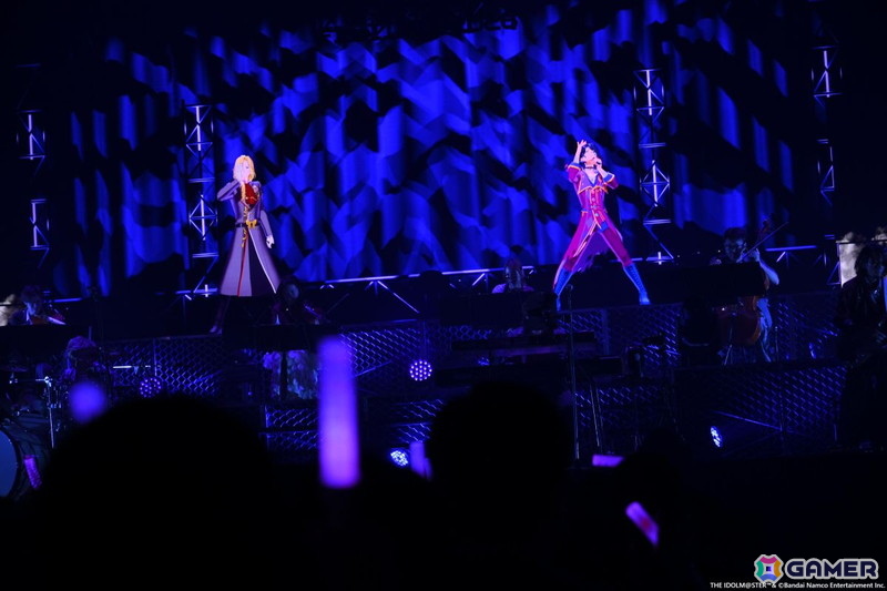 「アイマス」の実力派アイドルたちによる歌声とバンド＆ストリングスの生演奏が共鳴！xRライブ「IWSF2026」第2公演「ZESSYOU」レポートの画像60