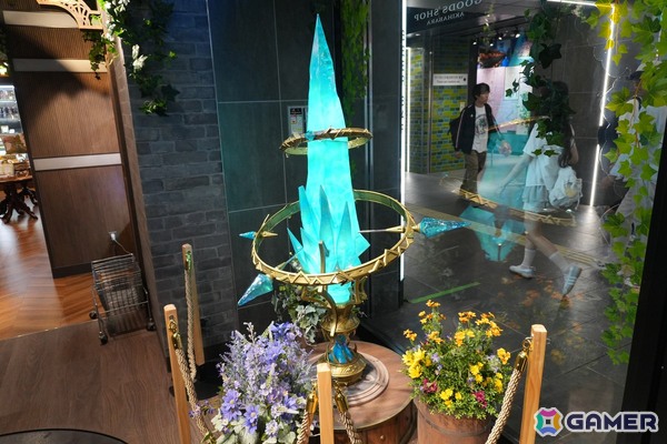 「FFXIV」をイメージしたオリジナルクラフトビール2種が「EXBAR TOKYO plus AKIHABARA」で飲める！店頭には大きな「エーテライト」のモニュメントもの画像3