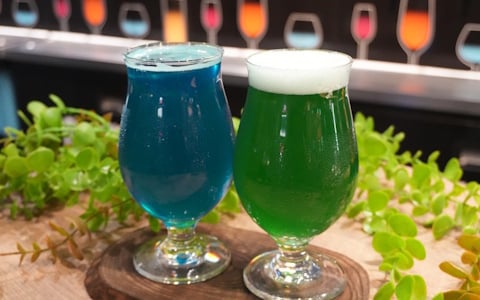 「FFXIV」をイメージしたオリジナルクラフトビール2種が「EXBAR TOKYO plus AKIHABARA」で飲める!店頭には大きな「エーテライト」のモニュメントも