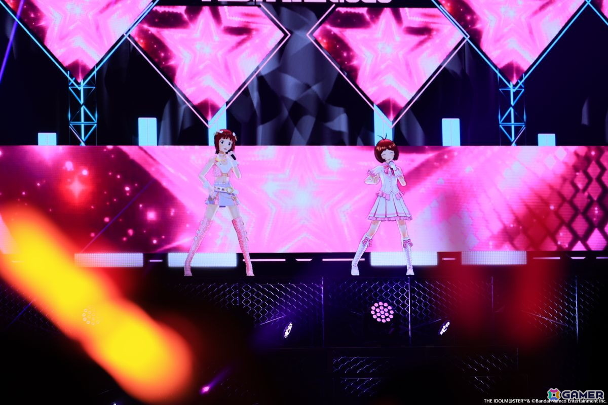 「アイマス」20周年イヤーの大トリは熱狂のコーレスで“共鳴”――越境xRライブ「IWSF2026」第3公演「-KYOUMEI-」レポートの画像