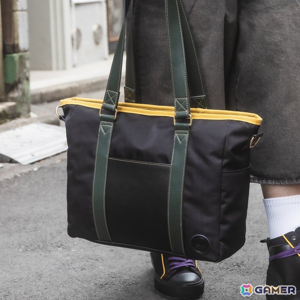「東方Project」の古明地こいしと秦こころをモチーフとしたアイテムが登場!スニーカーや腕時計がラインナップの画像
