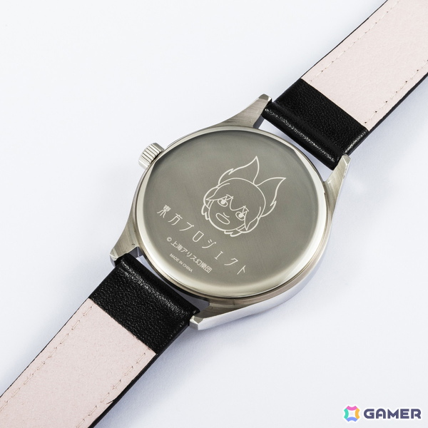 「東方Project」の古明地こいしと秦こころをモチーフとしたアイテムが登場!スニーカーや腕時計がラインナップの画像
