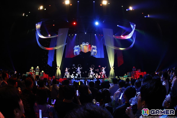 「シンデレラガールズ」xRライブ「Pop'n ToyBox!!」夕方公演レポート――こどもとおとなの魅力が詰まったおもちゃ箱の画像19