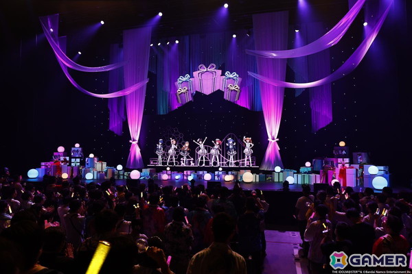 ラジオ体操で開幕！年少組のアイドルたちが元気いっぱいに躍動――「シンデレラガールズ」xRライブ「Pop'n ToyBox!!」昼公演レポの画像1