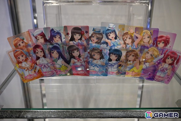 “新しいスクールアイドル活動”のコンセプトを届ける「ラブライブ!サンシャイン!! Aqours スクールアイドル活動展 Dive into Sparkle」内覧レポートの画像