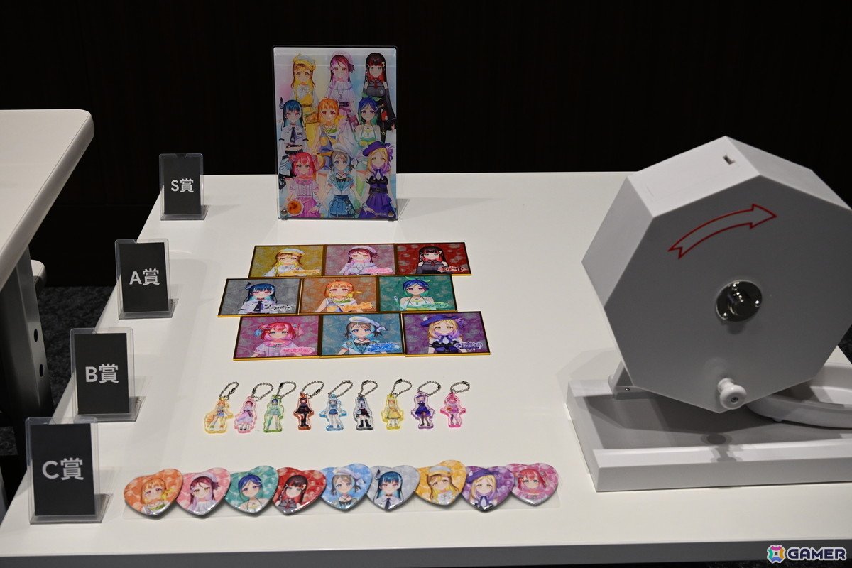 “新しいスクールアイドル活動”のコンセプトを届ける「ラブライブ!サンシャイン!! Aqours スクールアイドル活動展 Dive into Sparkle」内覧レポートの画像